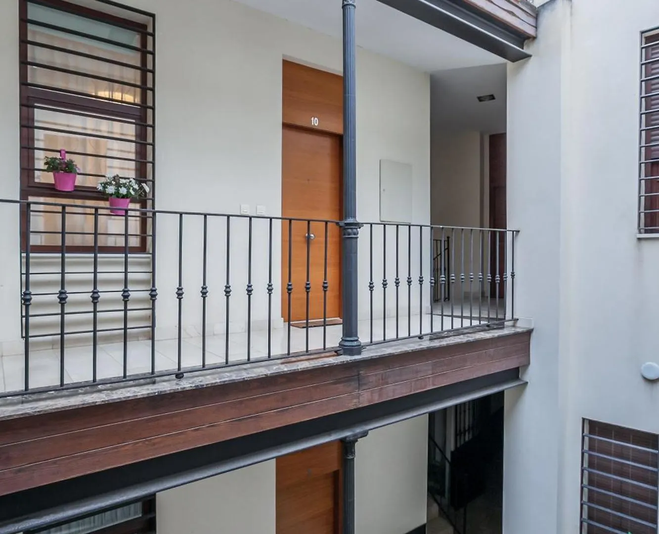 La Buhardilla Apartment Seville 0*,