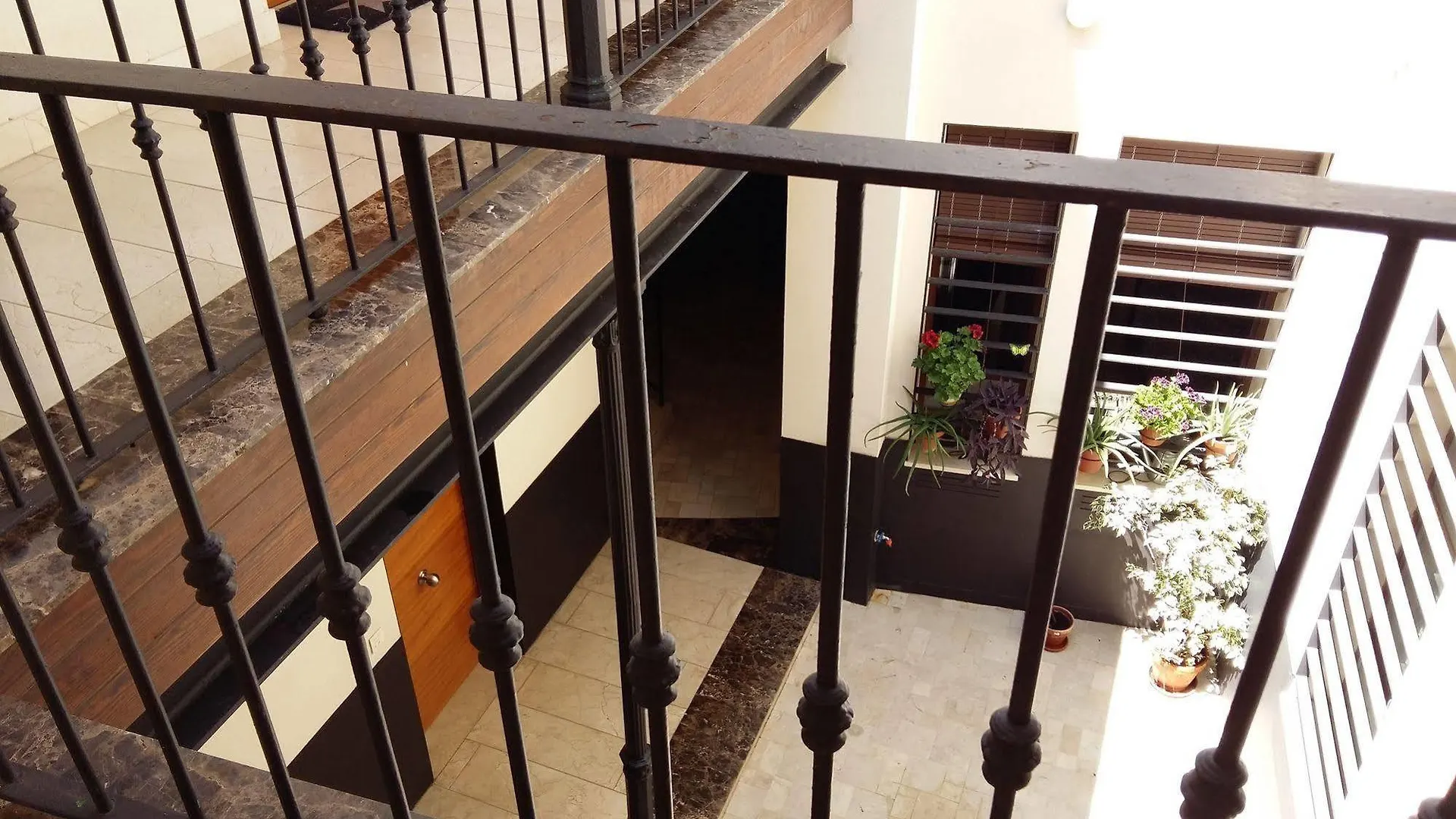 La Buhardilla Apartment Seville 0*,  Spain