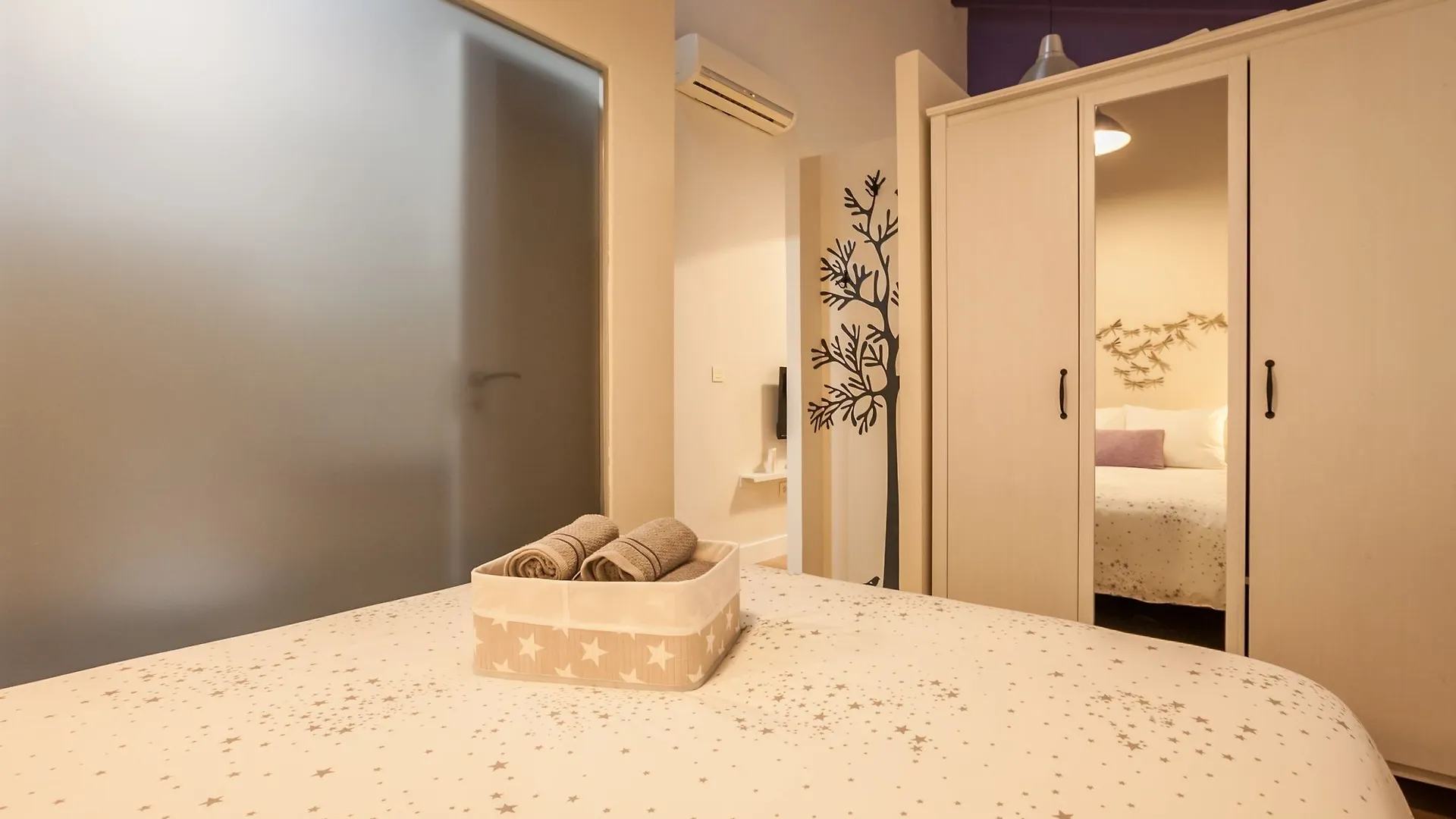 Apartamento La Buhardilla Sevilla 0*,  España