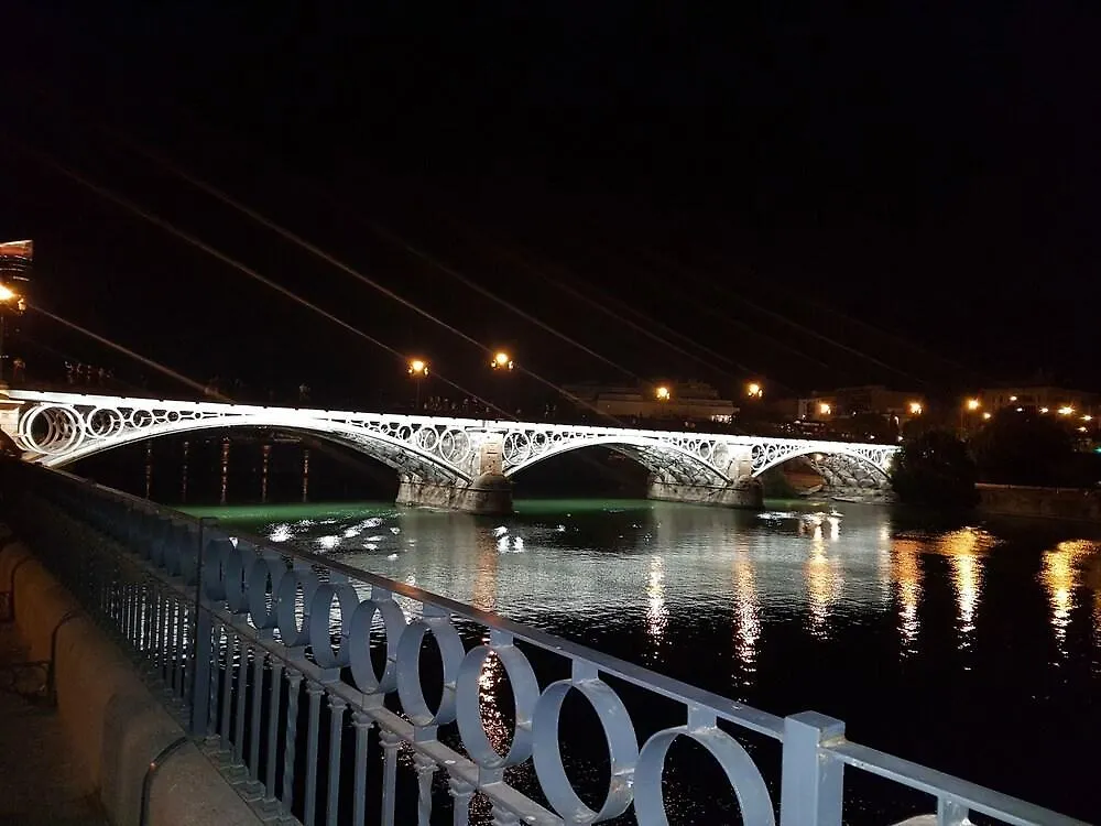 Apartamento La Buhardilla Sevilla 0*,